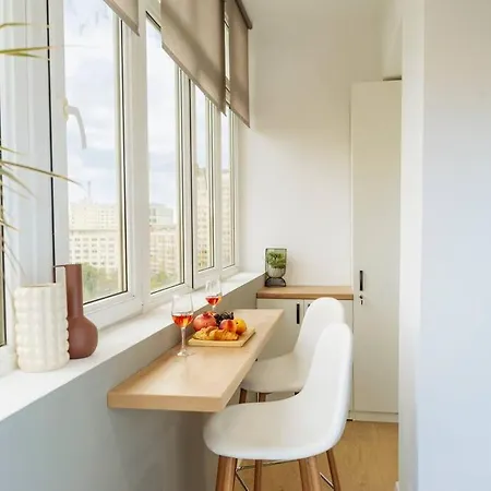 Genesis - Sala Palatului Apartament Bucureşti