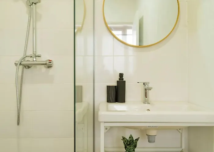 Apartamento Genesis - Sala Palatului